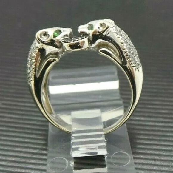 18K WHITE SOLID GOLD LADIES PANTHER DIAMOND and EMERALD RING - Picture 11 of 13